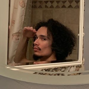 Meet your Posher, Rene